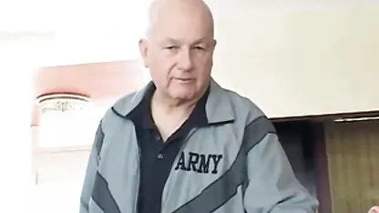 Thám khủng khiếp và tóc vàng me ke sec