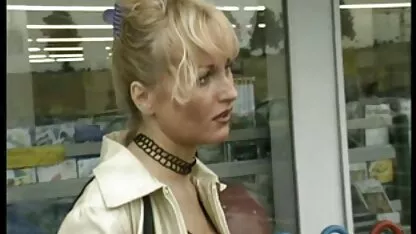 Mạnh mẽ, bạn gái trong âm đạo phim sec loan luan me