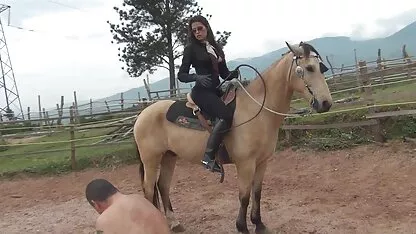 Cô gái trong âm đạo và đã phá vỡ của con ﻿phim sec me con gái mình phải đối mặt với