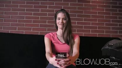 Với hai sec me va con bạn bè da trắng, và một người đàn ông da đen