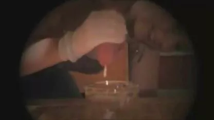 Hai cô gái tóc vàng bạn bè phim sec me choi con chết tiệt