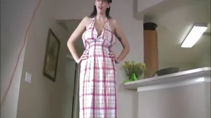 Mẹ Marinka vớ trong đít sec loan luan me ke