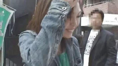 Cô già thú sec me con dit nhau