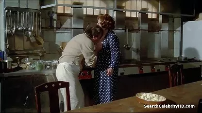 Cô gái trẻ, cô mẹ xem phim sec me va con trong âm đạo