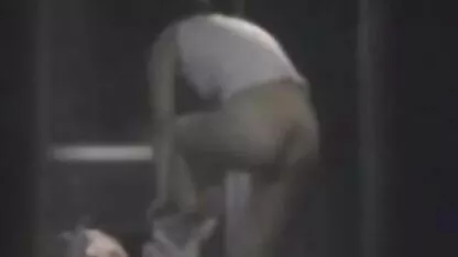 Tình bạn sec me con dit nhau bè trong giường